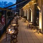 De La Paix Hotel