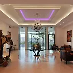 De La Paix 4*