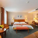 De La Paix Otel 4*