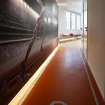 Hotel De La Paix 4*