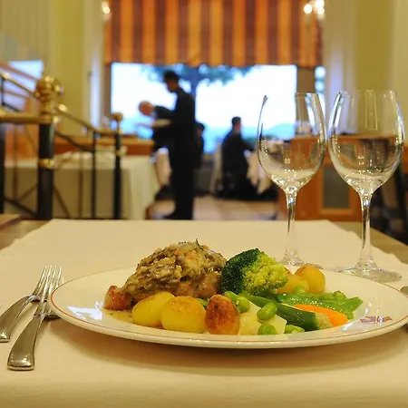 De La Paix Hotel 4*