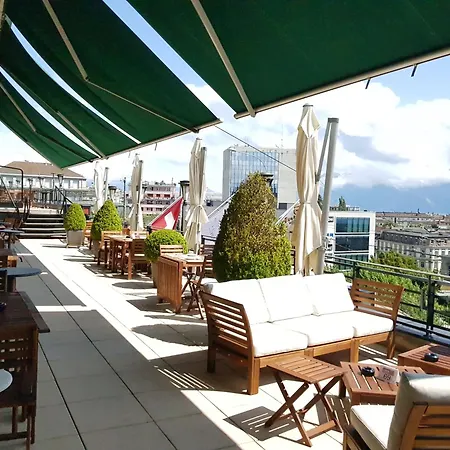 De La Paix Ξενοδοχείο