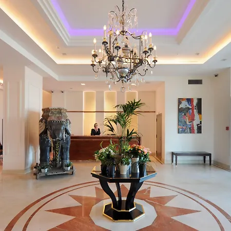 De La Paix Szálloda