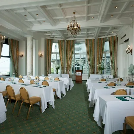 De La Paix Hotel