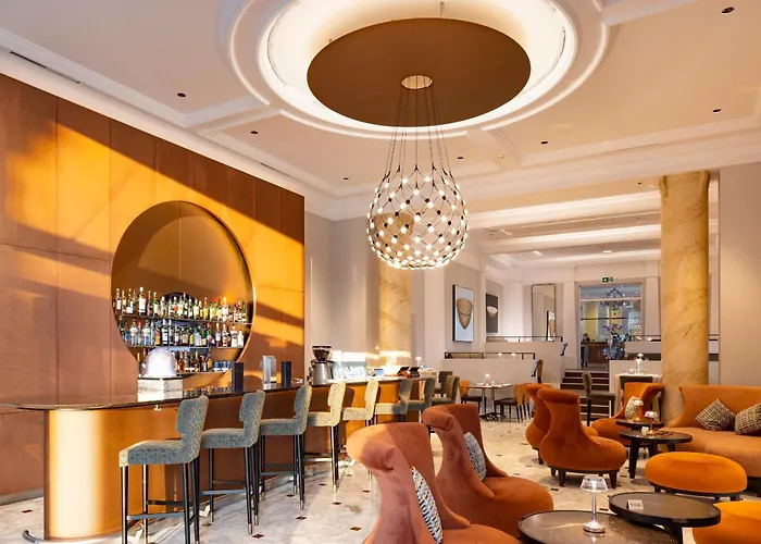 洛桑和平酒店 4*